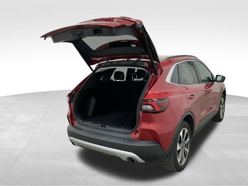 Used 2023 Ford Escape Platinum image 16