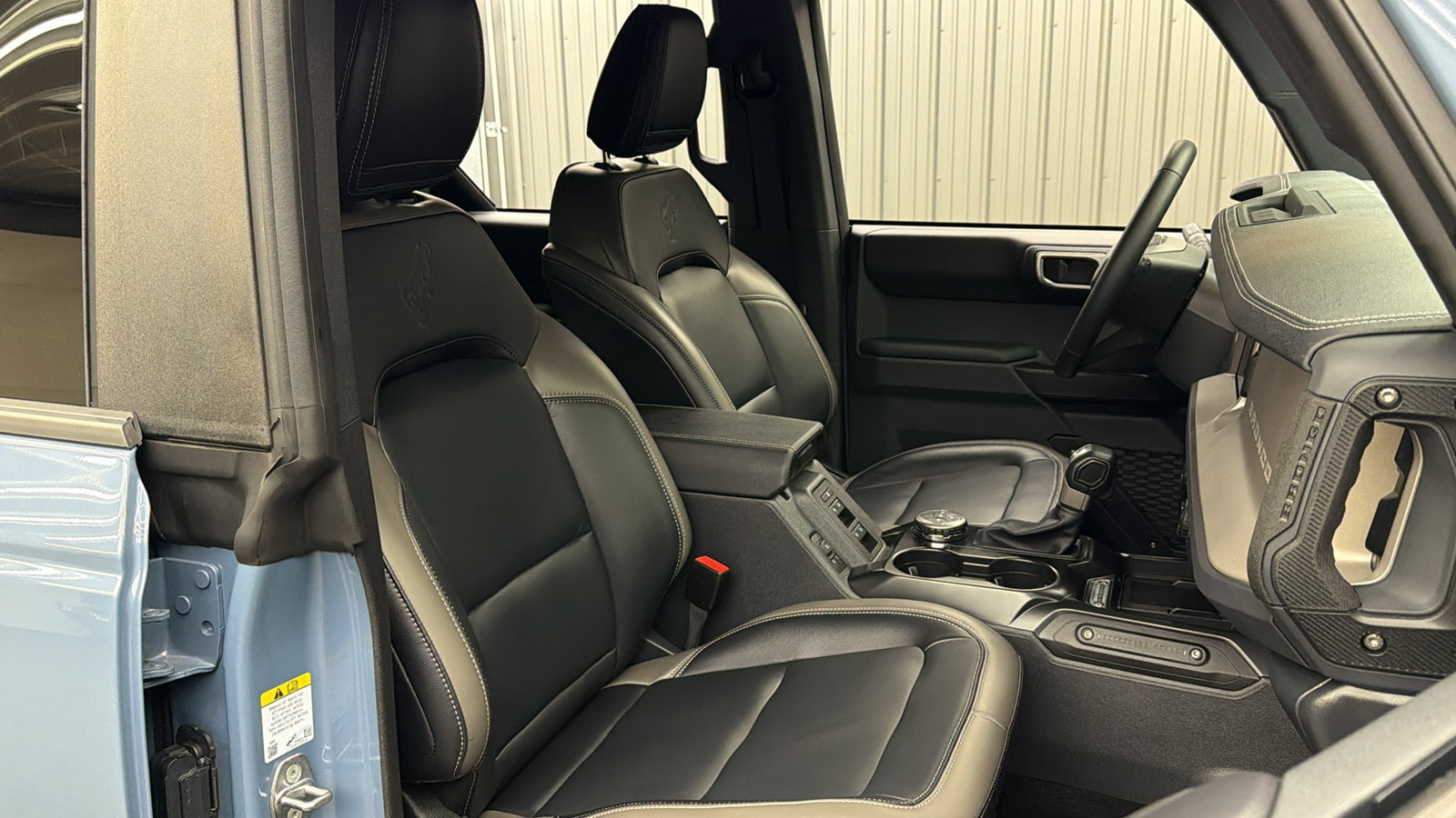 Used 2025 Ford Bronco Outer Banks AWD/4WD image 36