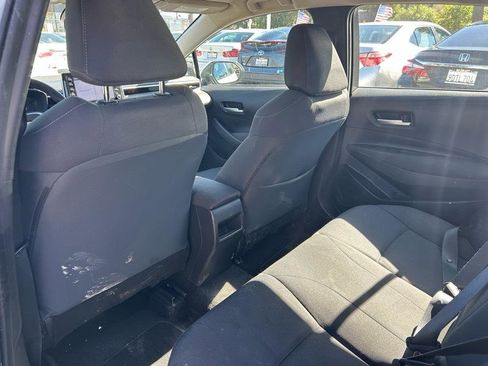 Used 2021 Toyota Corolla LE FWD image 13