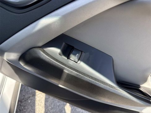 Used 2023 Chevrolet Camaro LT image 28