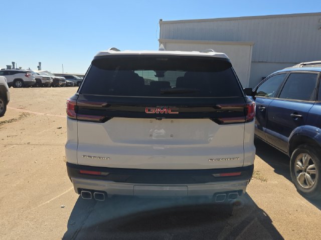 Used 2026 GMC Acadia Elevation FWD image 4