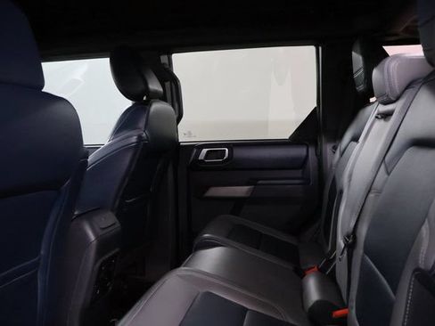 Used 2023 Ford Bronco Outer Banks AWD/4WD image 31