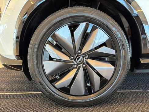 Certified 2024 Nissan Ariya FWD image 13