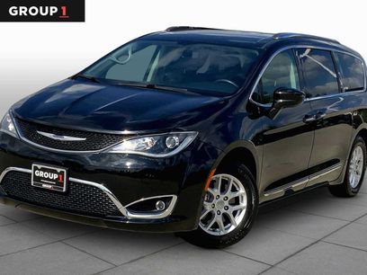 Used 2020 Chrysler Pacifica Touring-L