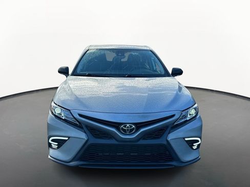 Used 2021 Toyota Camry SE FWD image 8