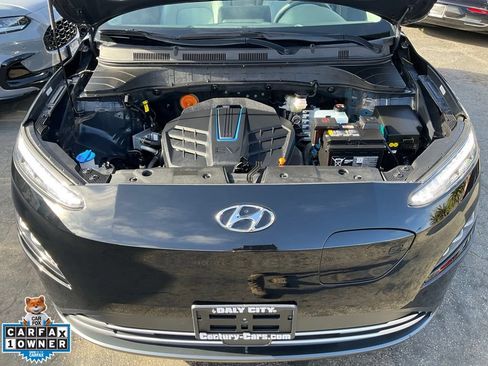 Used 2023 Hyundai Kona Limited FWD image 10
