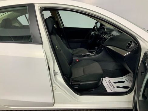 Used 2012 MAZDA MAZDA3 i Sport image 20