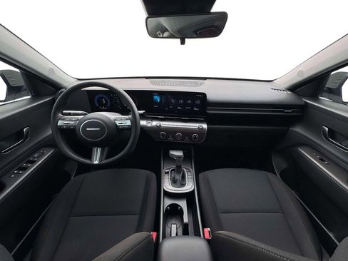 New 2026 Hyundai Kona SE image 13