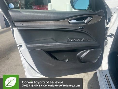 Used 2021 Alfa Romeo Stelvio Ti w/ Nero Edizione image 10