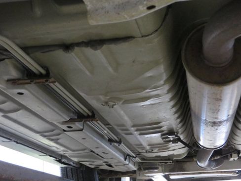 Used 2006 Buick LaCrosse CX image 25