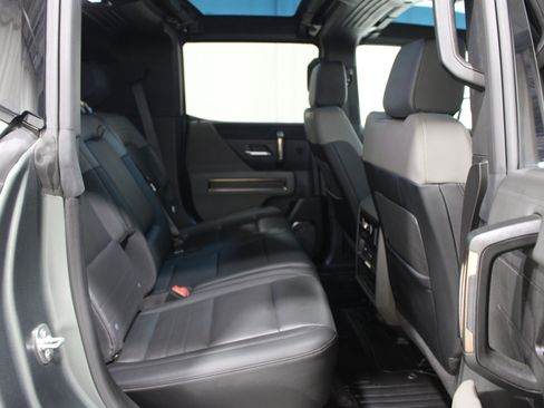 Used 2024 GMC Hummer EV 3X AWD/4WD image 24
