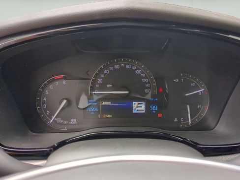 Used 2019 Cadillac XT5 Premium Luxury FWD image 14