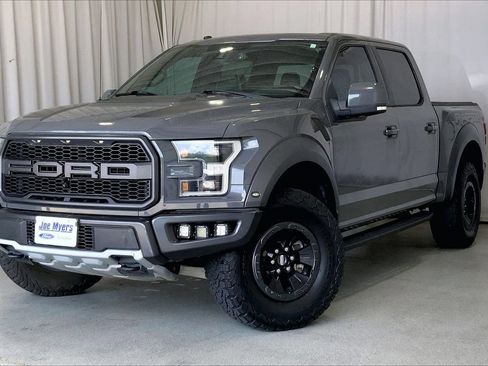 Used 2018 Ford F150 Raptor w/ Equipment Group 802A Luxury AWD/4WD image 2