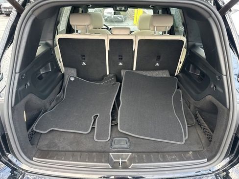 Used 2023 Mercedes-Benz GLB 250 4MATIC image 43