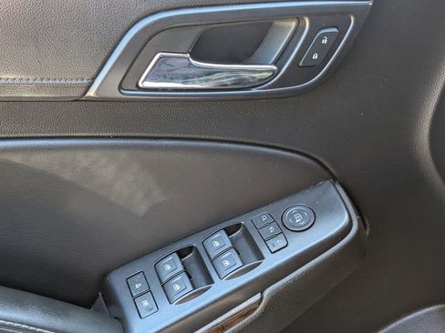 Used 2018 Chevrolet Tahoe LT w/ Luxury Package AWD/4WD image 22