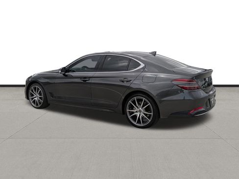 Used 2023 Genesis G70 2.0T RWD image 7