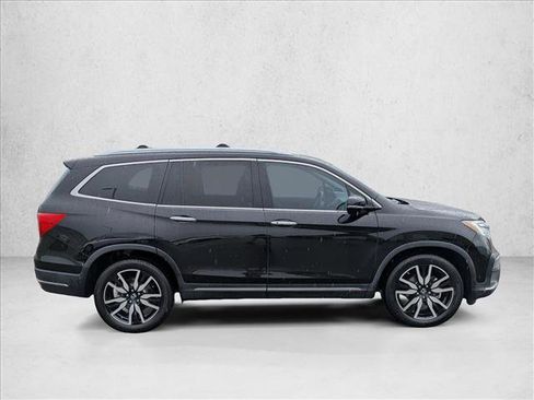 Used 2019 Honda Pilot Touring image 4