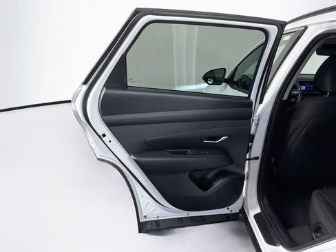 Used 2025 Hyundai Tucson SEL FWD image 27