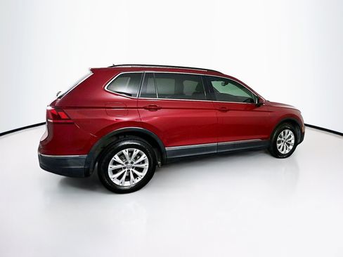Used 2018 Volkswagen Tiguan SE FWD image 10