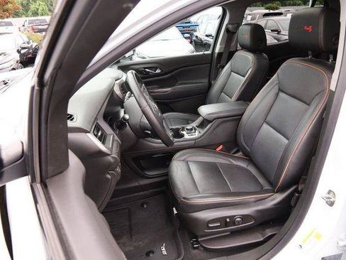 Used 2022 GMC Acadia AT4 AWD/4WD image 10