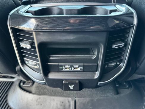 Used 2022 RAM 1500 Laramie w/ Sport Appearance Package AWD/4WD image 32