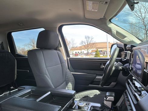 Used 2022 Toyota Tundra SR5 image 12