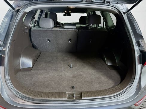 Used 2019 Hyundai Santa Fe SE image 23
