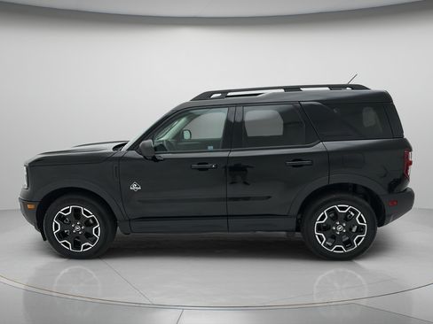 Used 2025 Ford Bronco Sport Outer Banks w/ Outer Banks Tech Package+ AWD/4WD image 8