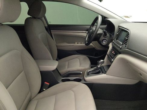 Used 2018 Hyundai Elantra SEL FWD image 21