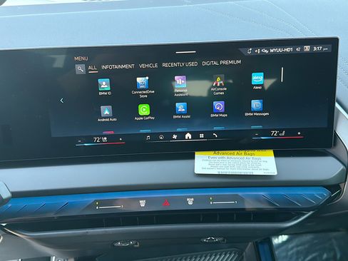 New 2026 BMW X3 xDrive30 w/ Premium Package image 30