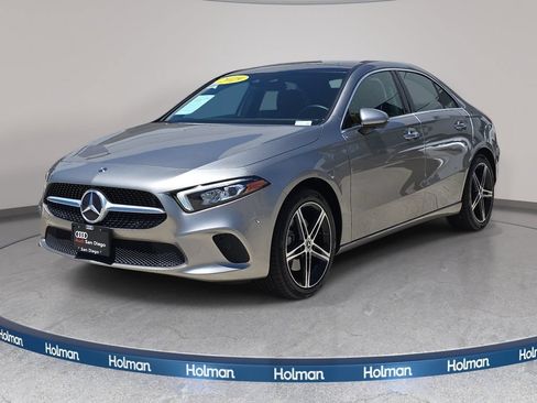 Used 2019 Mercedes-Benz A 220 image 1
