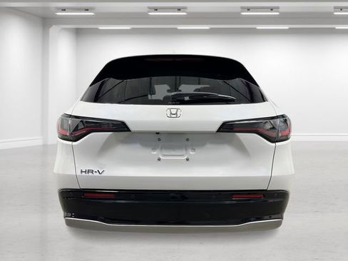 New 2026 Honda HR-V EX-L image 4