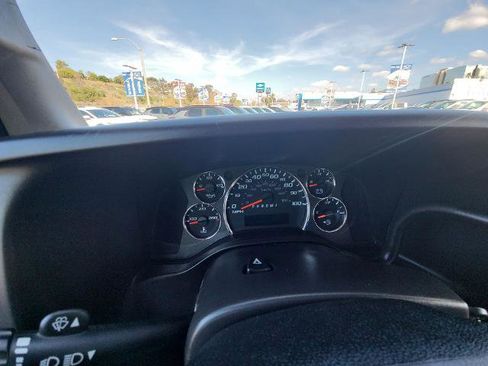 Used 2022 Chevrolet Express 3500 w/ Power Convenience Package image 11