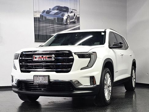 Used 2024 GMC Acadia Elevation FWD image 9