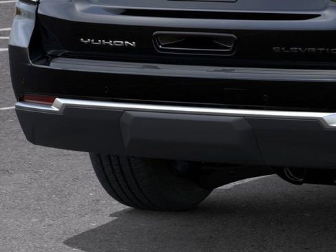 New 2026 GMC Yukon Elevation image 14