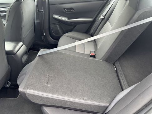 Used 2025 Nissan Sentra SV w/ All-Weather Package FWD image 24