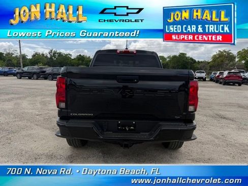 Used 2024 Chevrolet Colorado Trail Boss w/ Technology Package image 10