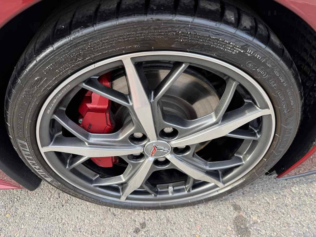 Used 2020 Chevrolet Corvette Stingray Premium Cpe w/ 3LT Preferred Equipment Group RWD image 13