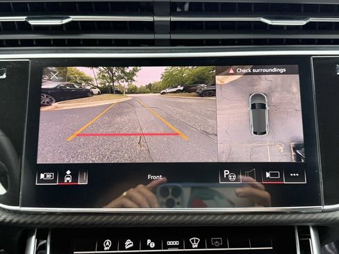 Used 2025 Audi SQ8 Prestige image 51