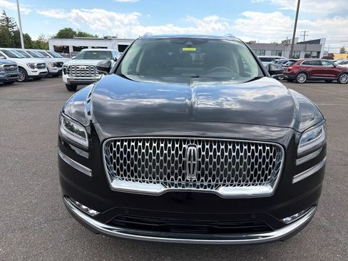 Certified 2023 Lincoln Nautilus Reserve w/ Equipment Group 202A AWD/4WD image 10