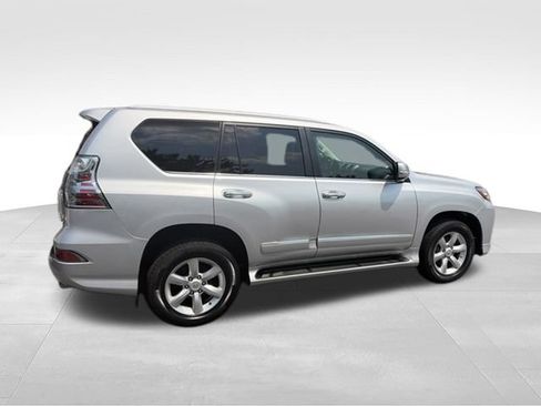 Used 2015 Lexus GX 460 AWD/4WD image 30