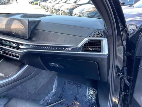 Used 2025 BMW X5 sDrive40i image 17