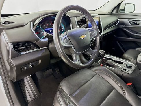 Used 2021 Chevrolet Traverse Premier AWD/4WD image 10