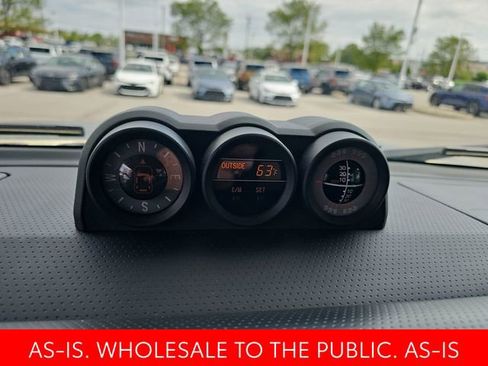 Used 2010 Toyota FJ Cruiser 4WD image 16
