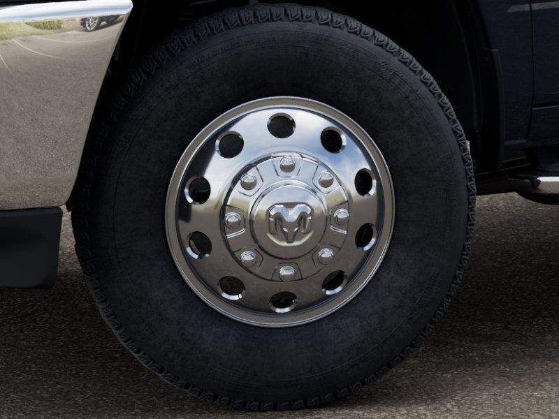 New 2026 RAM 3500 Big Horn AWD/4WD image 10
