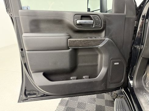 Used 2021 Chevrolet Silverado 2500 LTZ w/ LTZ Plus Package image 15