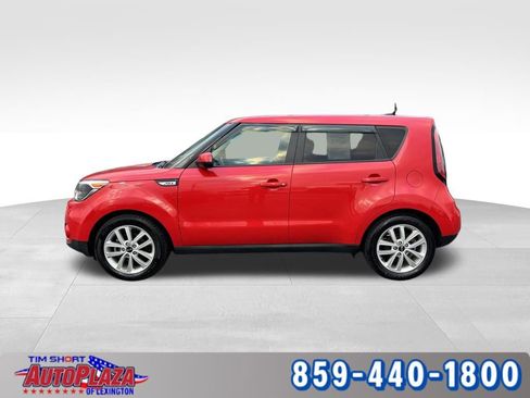 Used 2019 Kia Soul + image 12