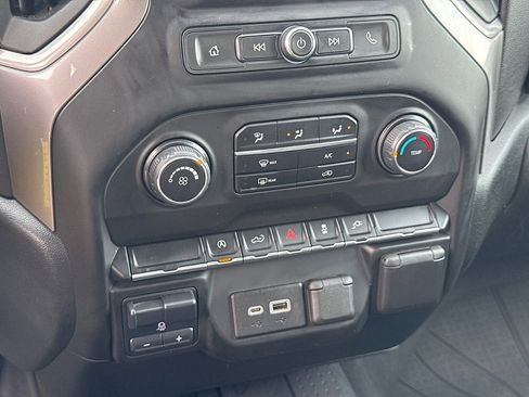 Used 2021 Chevrolet Silverado 1500 Custom w/ Rally Edition image 14