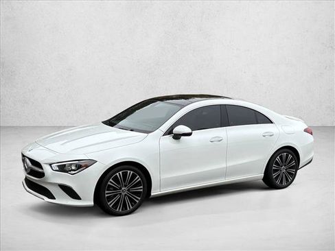 Certified 2022 Mercedes-Benz CLA 250 image 4
