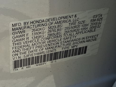 Certified 2024 Acura MDX SH-AWD w/ Technology Package image 32
